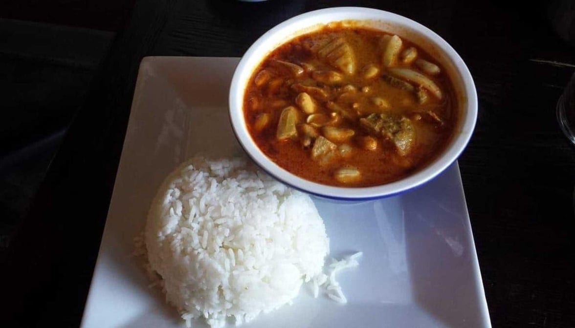 Massaman Pork Spare Ribs Curry with Rice.