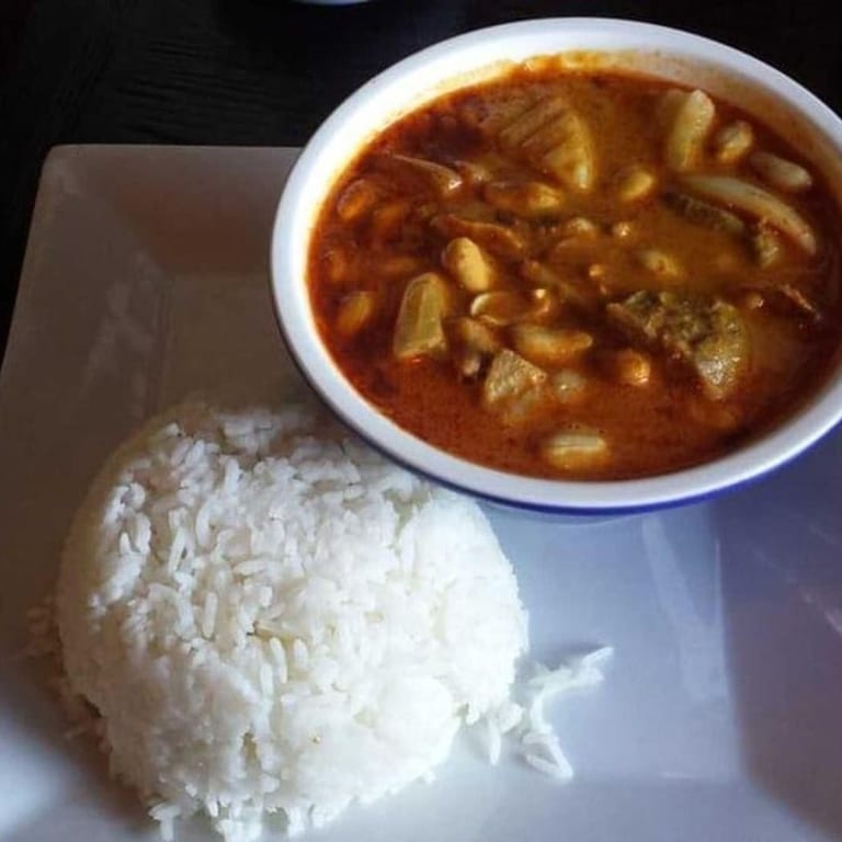 Explore Our Curry Dishes