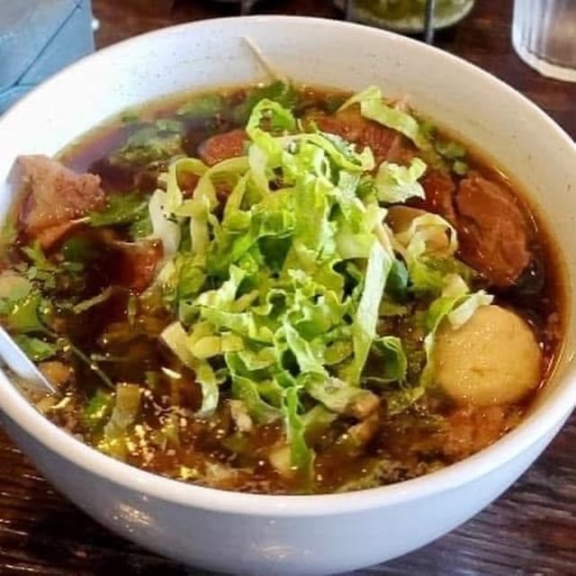 Wat Dong Moon Lek Pork Noodles.