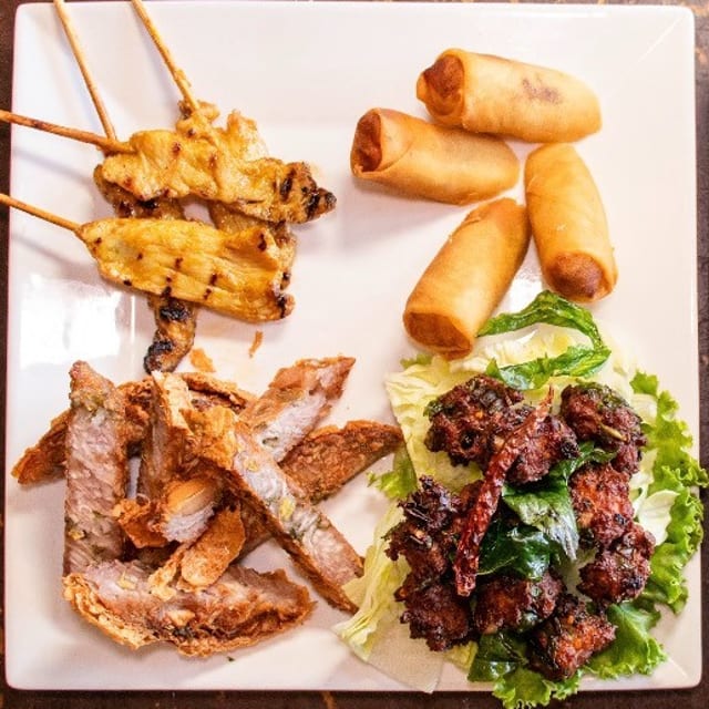 Famous Appetizer Platter.